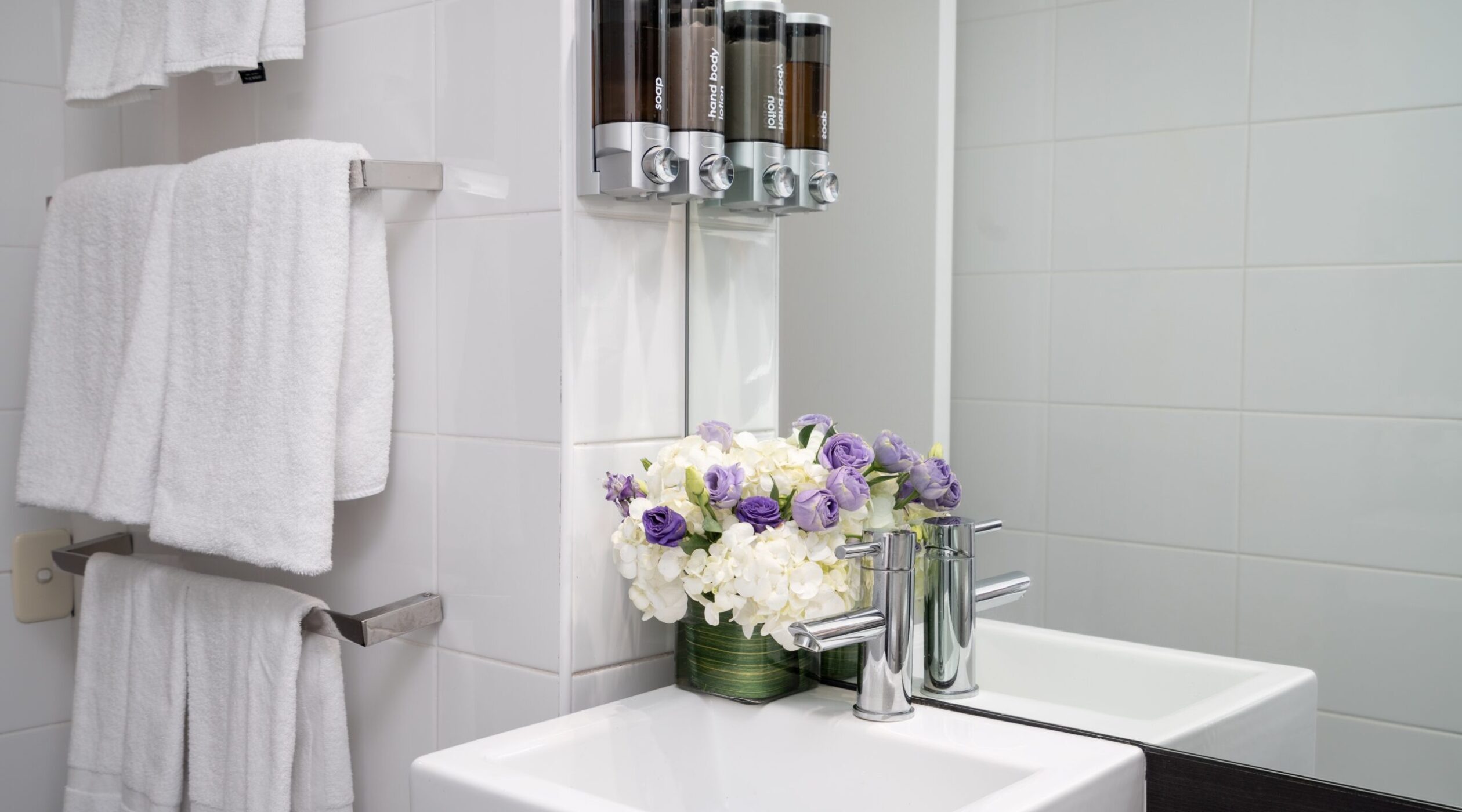 Washbasin with Flowers